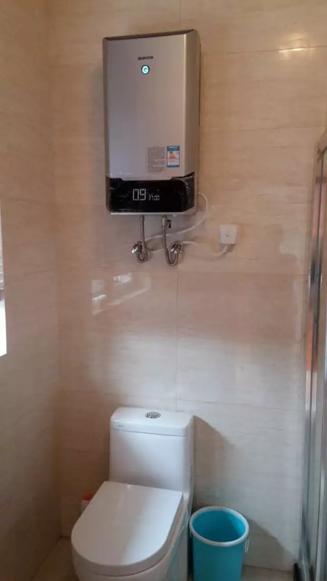 别浪，卫浴间布局和热水器的选择很重要！